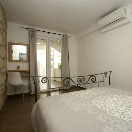Apartman Luce *