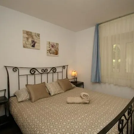 Apartman Luce Apartment Brela